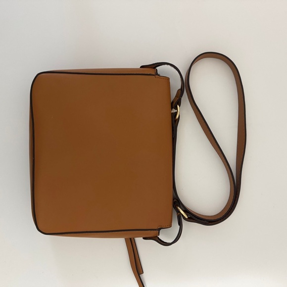 Tory Burch Miller Light Cream/Multicolor Leather Shoulder Bag/Crossbody - Picture 3 of 10